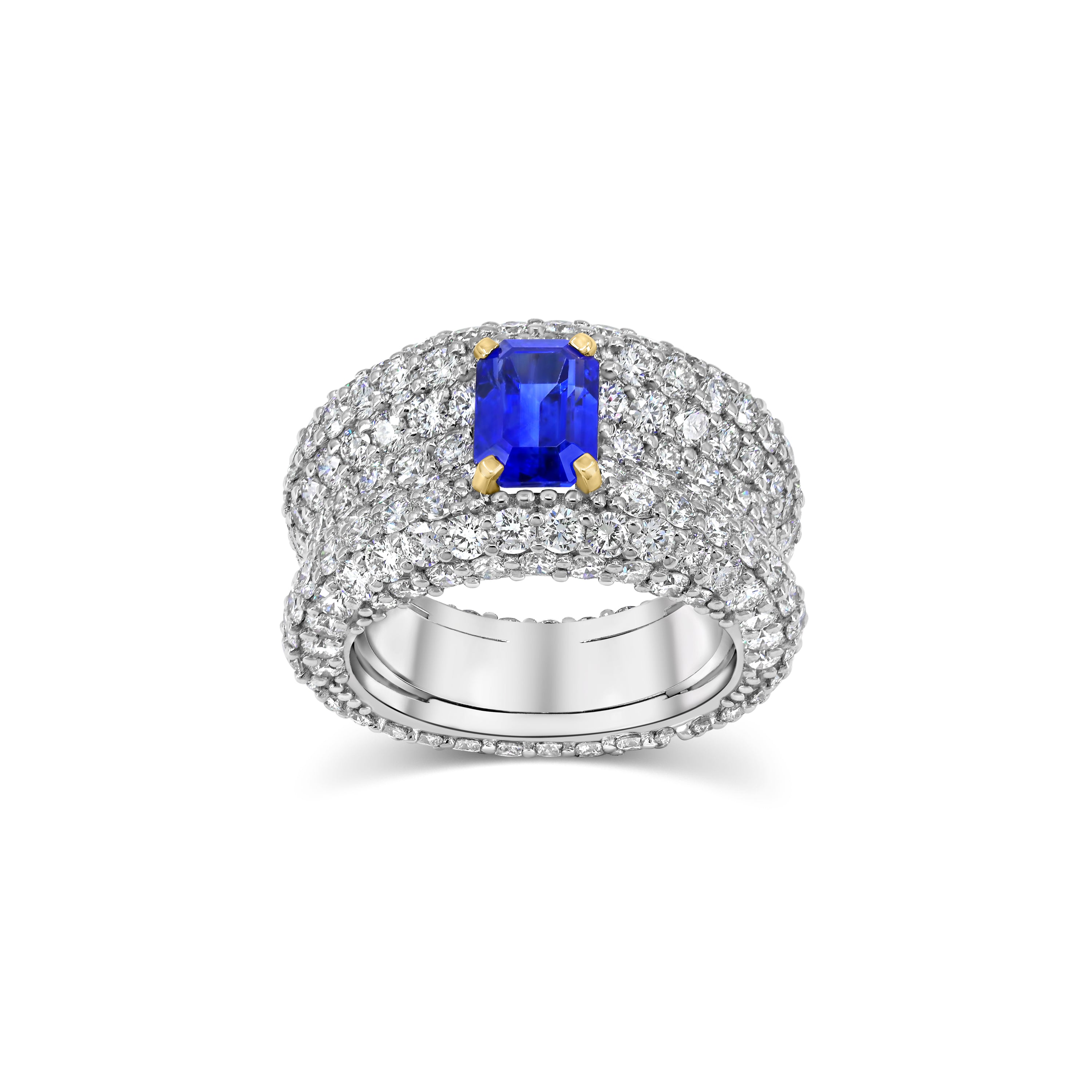 Blue Sapphire and Diamonds Ring
